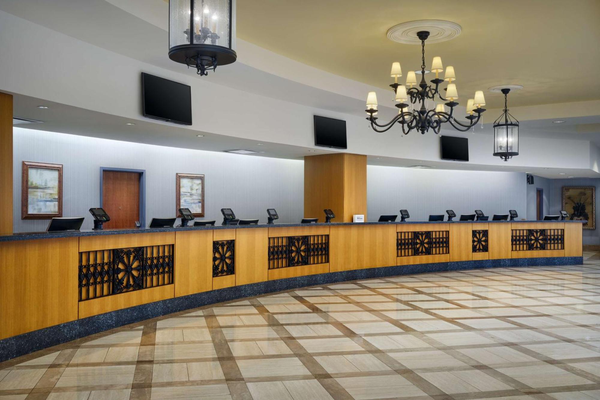 Hilton New Orleans Riverside Dış mekan fotoğraf